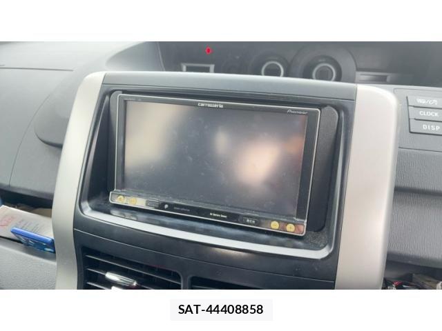 Toyota NOAH 2008-05 7456368-11