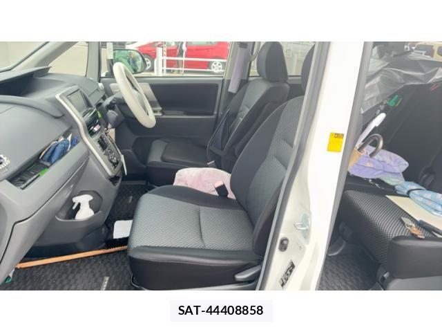 Toyota NOAH 2008-05 7456368-15