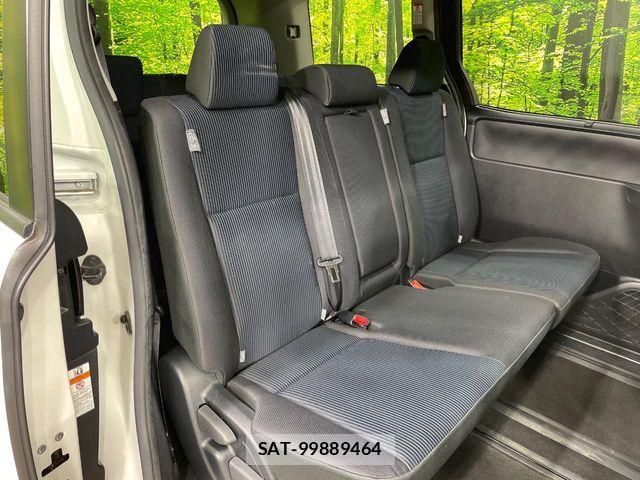 Toyota NOAH 2020-03 7456345-8