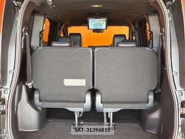 Toyota NOAH 2020-10 7456339-15