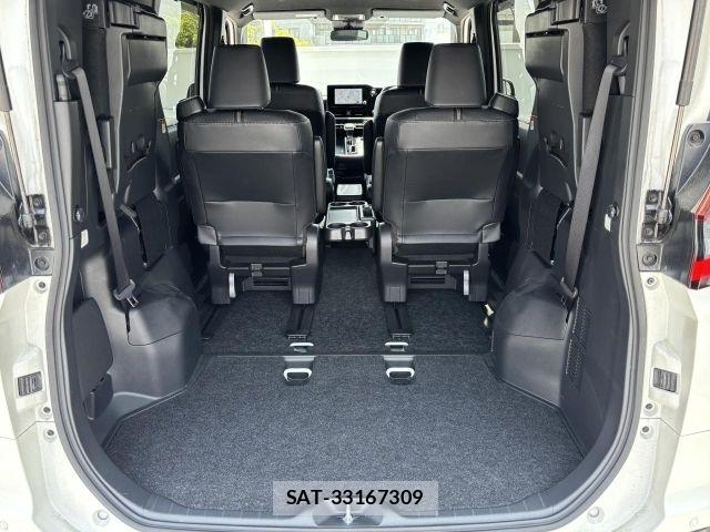 Toyota NOAH 2024-03 7456331-12