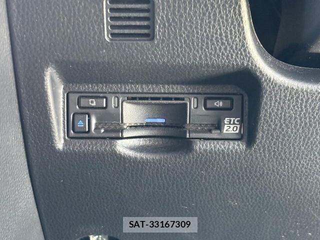 Toyota NOAH 2024-03 7456331-14
