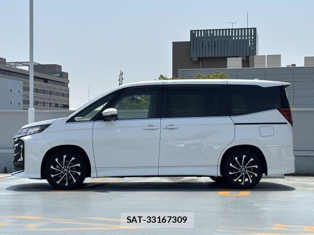 Toyota NOAH 2024-03 7456331-17