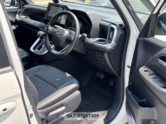 Toyota NOAH 2024-03 7456331-3