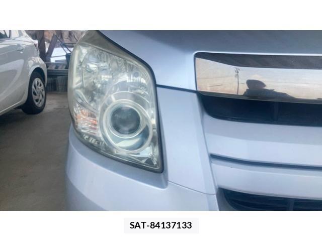 Toyota NOAH 2008-04 7456363-2