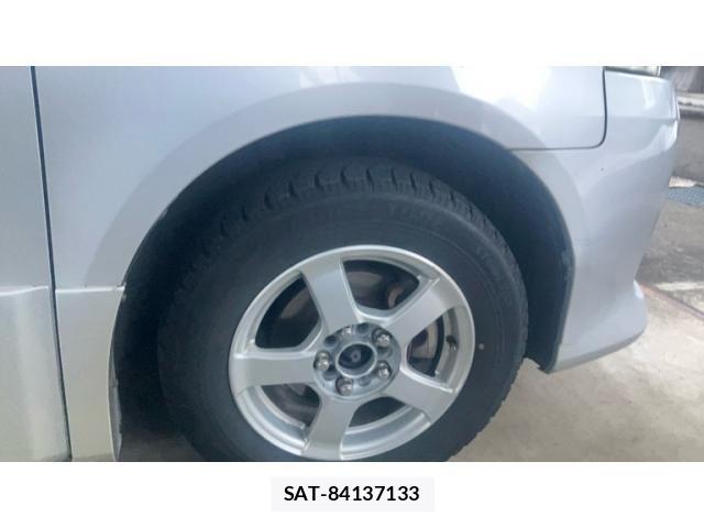 Toyota NOAH 2008-04 7456363-3