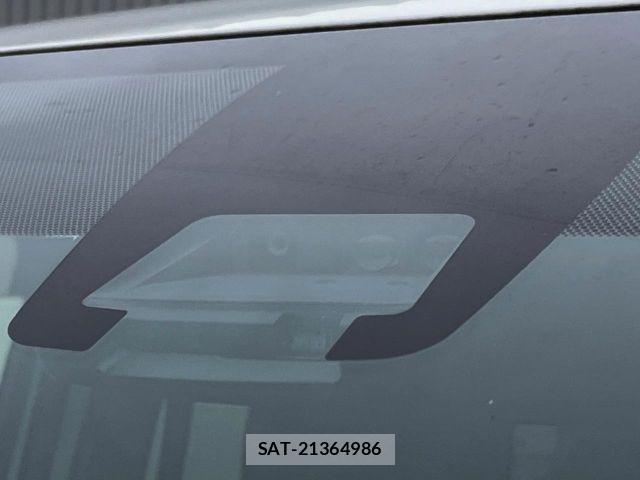 Toyota NOAH 2016-08 7456349-2