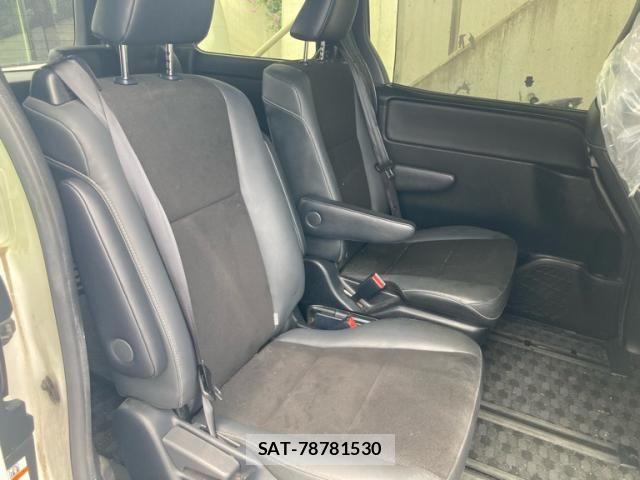Toyota NOAH 2021-01 7456348-16