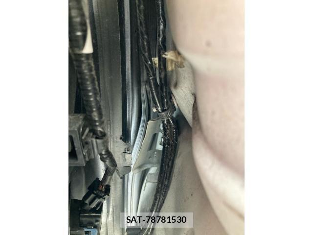 Toyota NOAH 2021-01 7456348-25