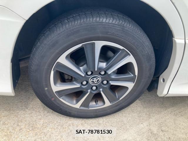 Toyota NOAH 2021-01 7456348-5