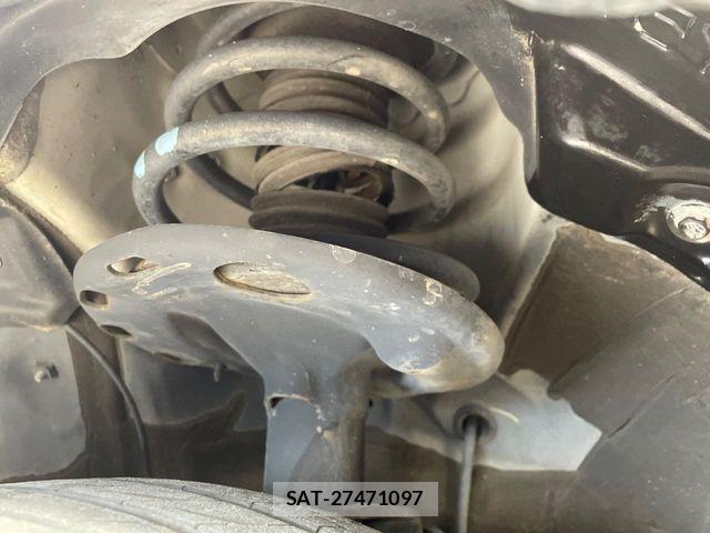 Toyota NOAH 2015-03 7456353-19