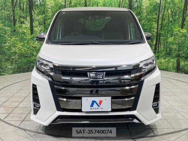 Toyota NOAH 2021-07 7456333-14