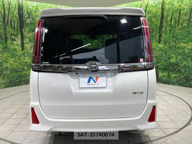 Toyota NOAH 2021-07 7456333-15