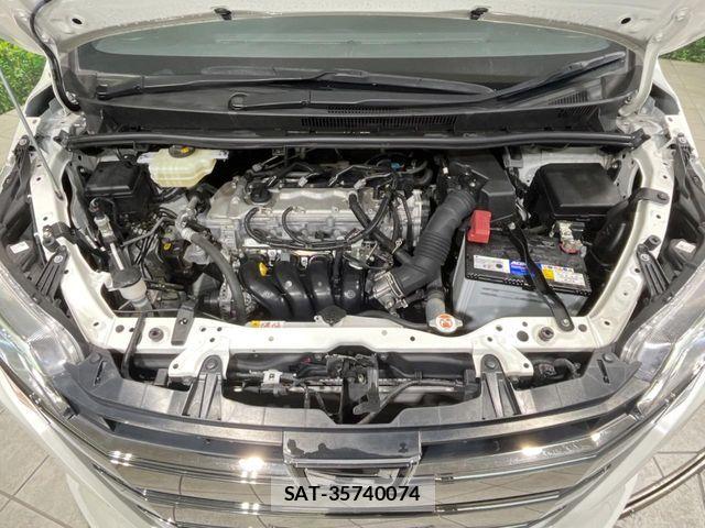 Toyota NOAH 2021-07 7456333-18