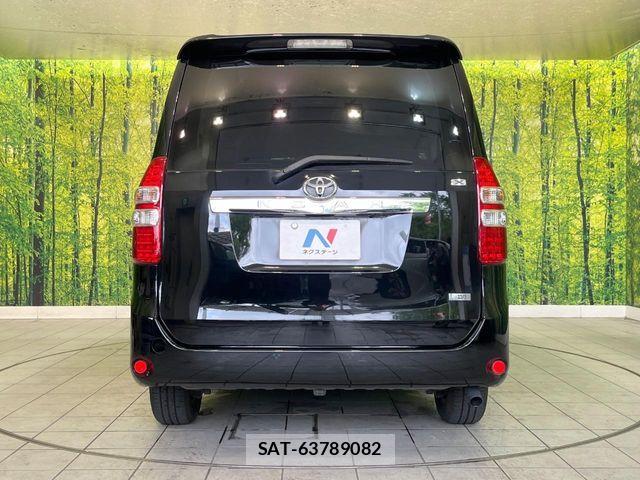 Toyota NOAH 2013-07 7456357-15