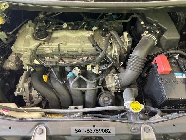 Toyota NOAH 2013-07 7456357-18