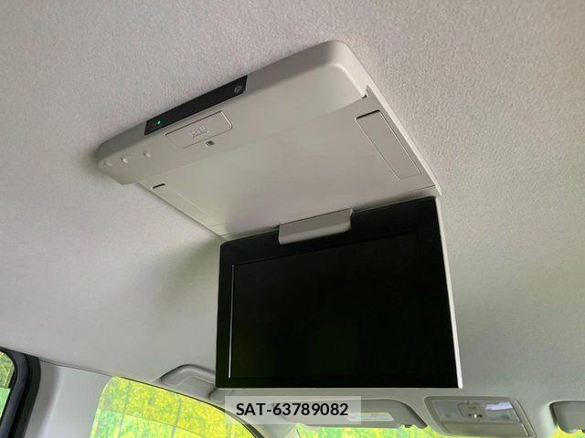 Toyota NOAH 2013-07 7456357-2