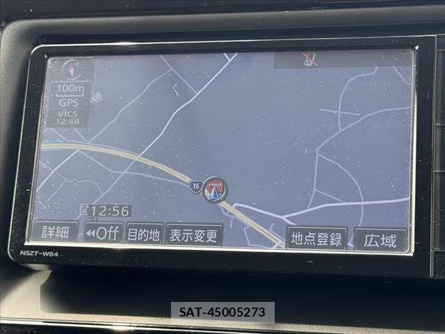 Toyota NOAH 2016-02 7456351-21