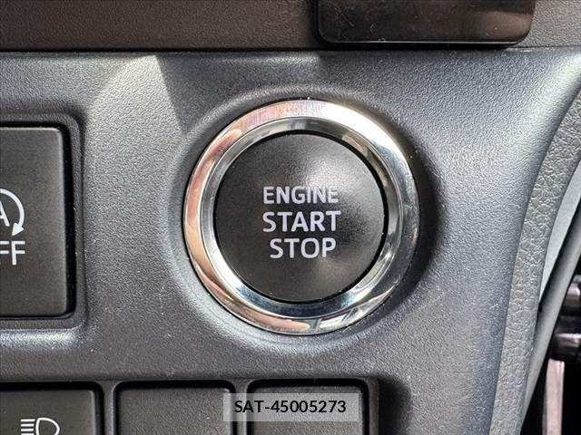 Toyota NOAH 2016-02 7456351-24