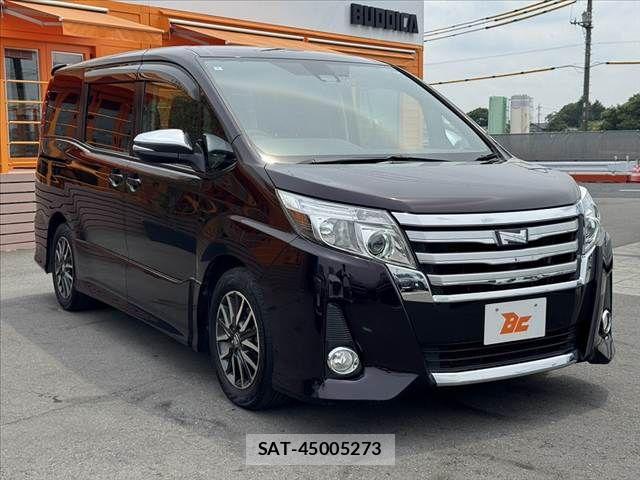 Toyota NOAH 2016-02 7456351-7