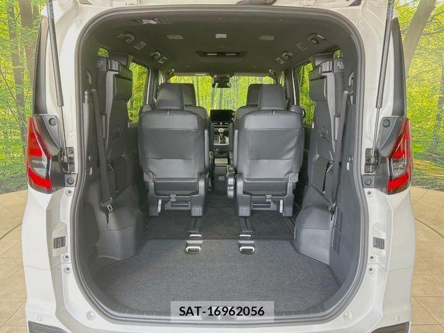Toyota NOAH 2024-05 7456330-10