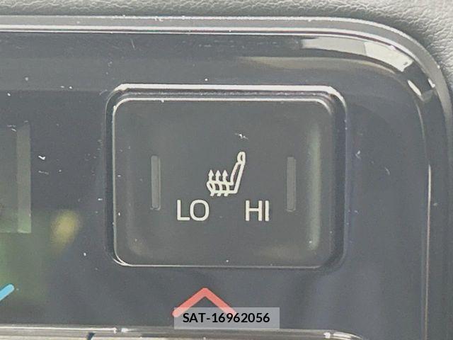 Toyota NOAH 2024-05 7456330-6