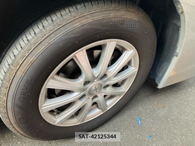 Toyota NOAH 2019-10 7456355-9