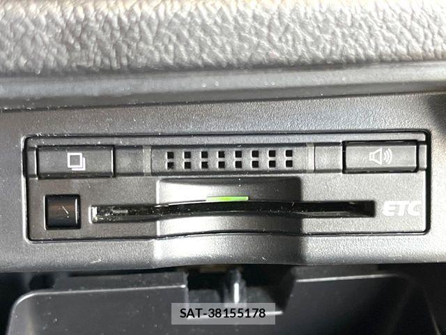 Toyota NOAH 2013-08 7501913-5