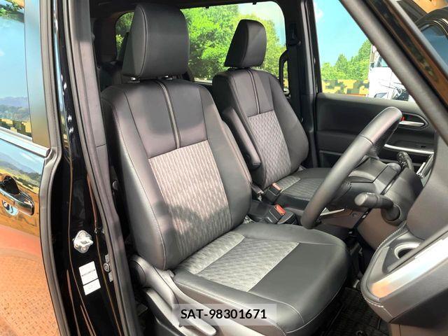 Toyota NOAH 2025-09 7501895-9