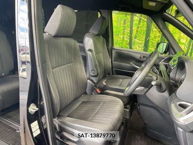 Toyota NOAH 2023-05 7501903-8