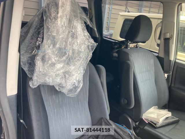 Toyota NOAH 2011-11 7501917-16