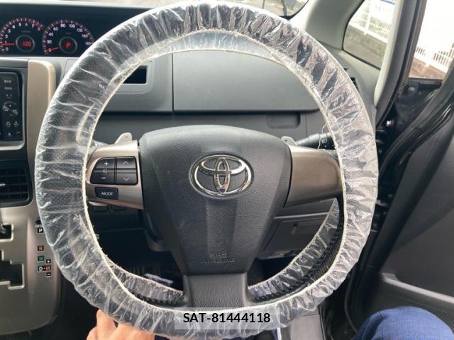 Toyota NOAH 2011-11 7501917-21