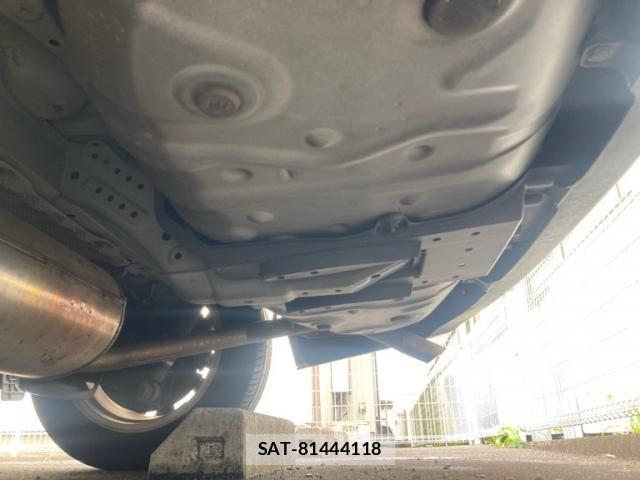 Toyota NOAH 2011-11 7501917-5