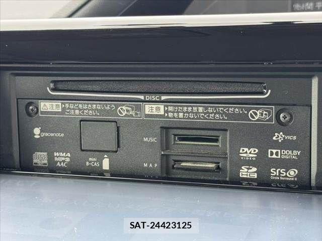 Toyota NOAH 2014-02 7501910-21