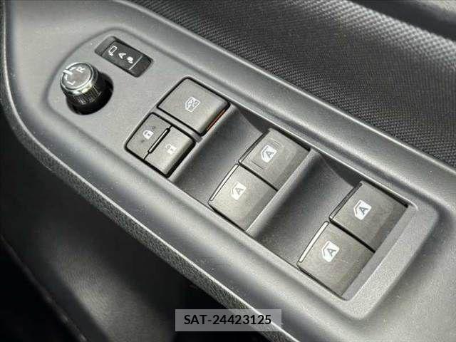 Toyota NOAH 2014-02 7501910-27