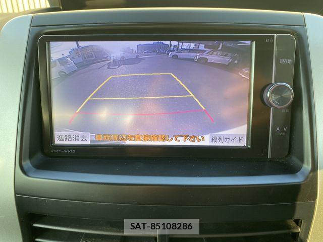 Toyota NOAH 2013-12 7501915-14