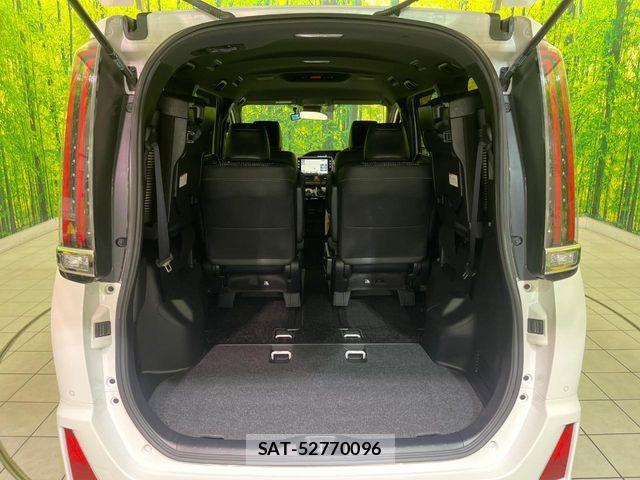 Toyota NOAH 2019-11 7501905-10