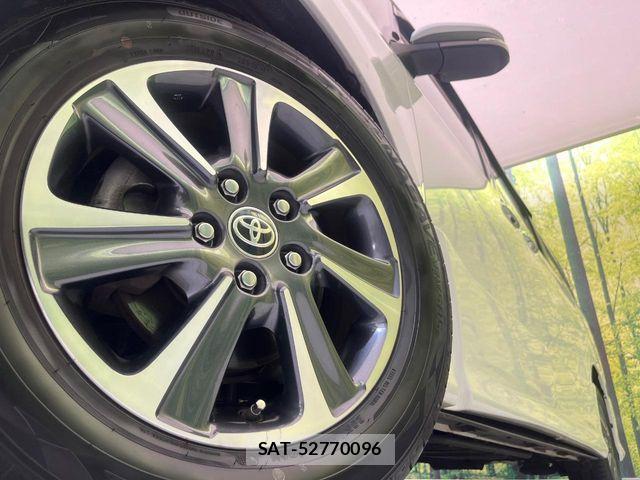 Toyota NOAH 2019-11 7501905-12