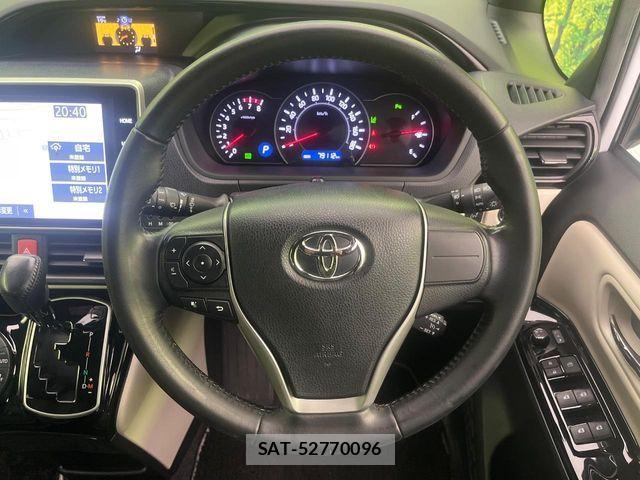 Toyota NOAH 2019-11 7501905-6