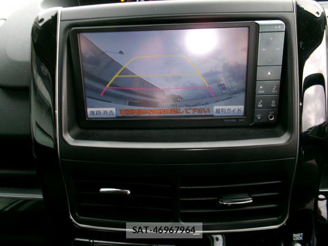 Toyota NOAH 2011-03 7501916-18