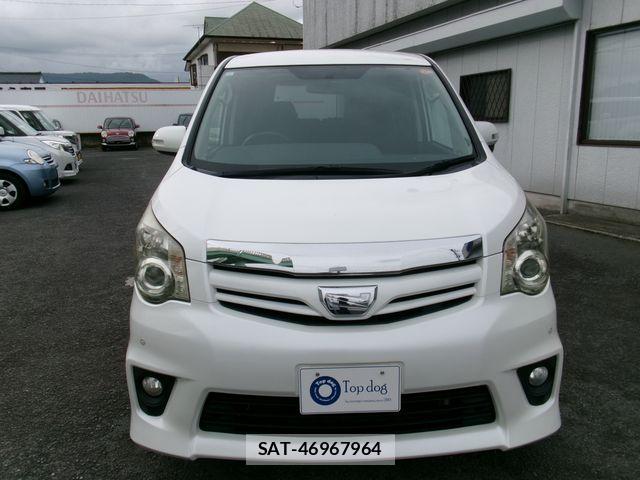Toyota NOAH 2011-03 7501916-3