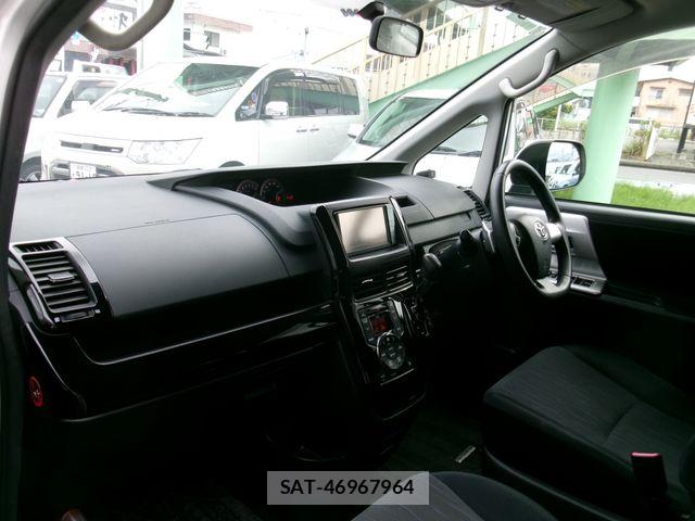 Toyota NOAH 2011-03 7501916-5