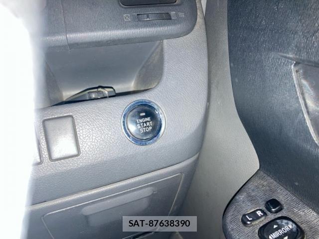 Toyota NOAH 2007-07 7501924-12