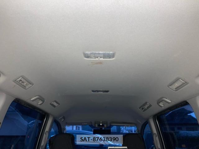 Toyota NOAH 2007-07 7501924-18