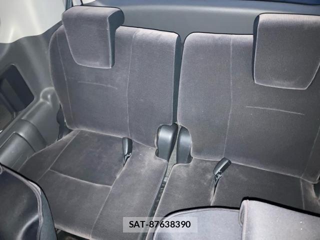 Toyota NOAH 2007-07 7501924-20