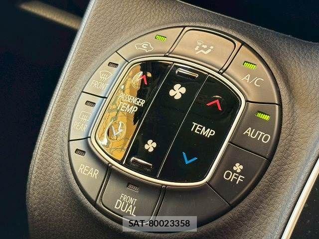 Toyota NOAH 2014-09 7501907-11