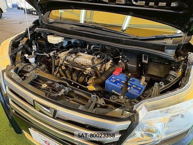 Toyota NOAH 2014-09 7501907-13
