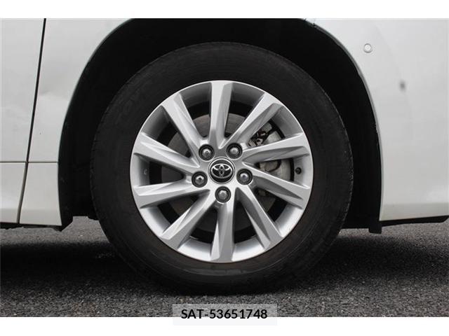 Toyota NOAH 2024-03 7501904-13