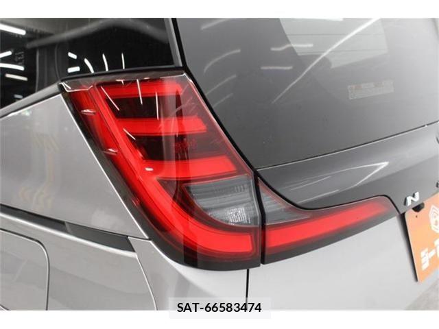 Toyota NOAH 2023-04 7509424-15