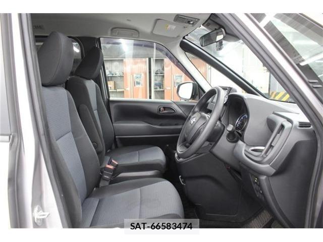 Toyota NOAH 2023-04 7509424-26